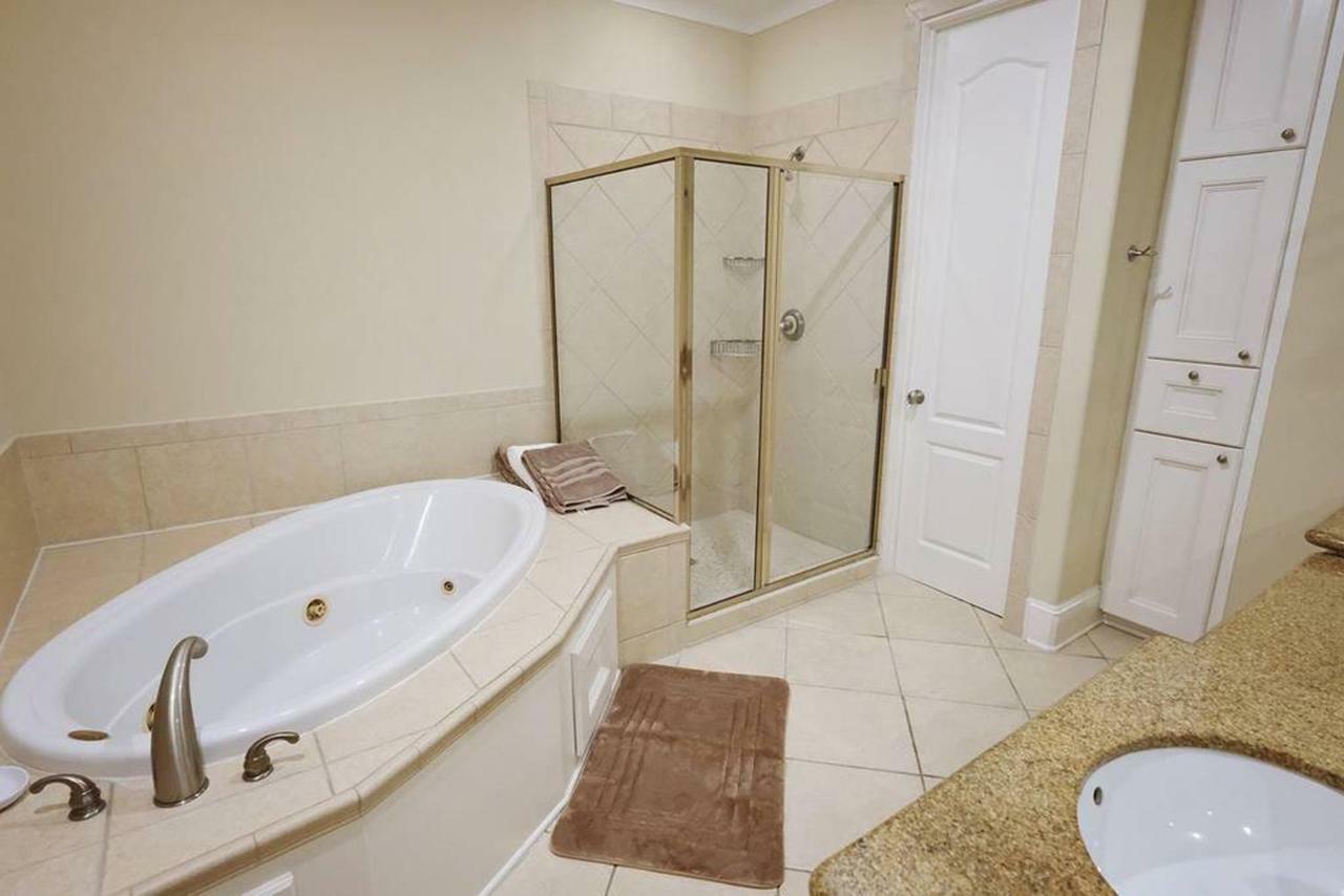 Downtown Museum District, Zoo, Parks, Nightlife! - Detering Apartment Houston Exterior foto